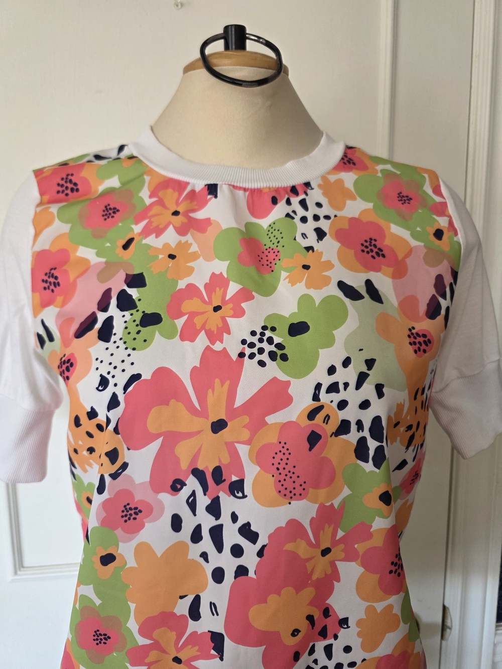 Benneton Women’s Floral Short Sleeve Tee - White with Pink, Orange & Green